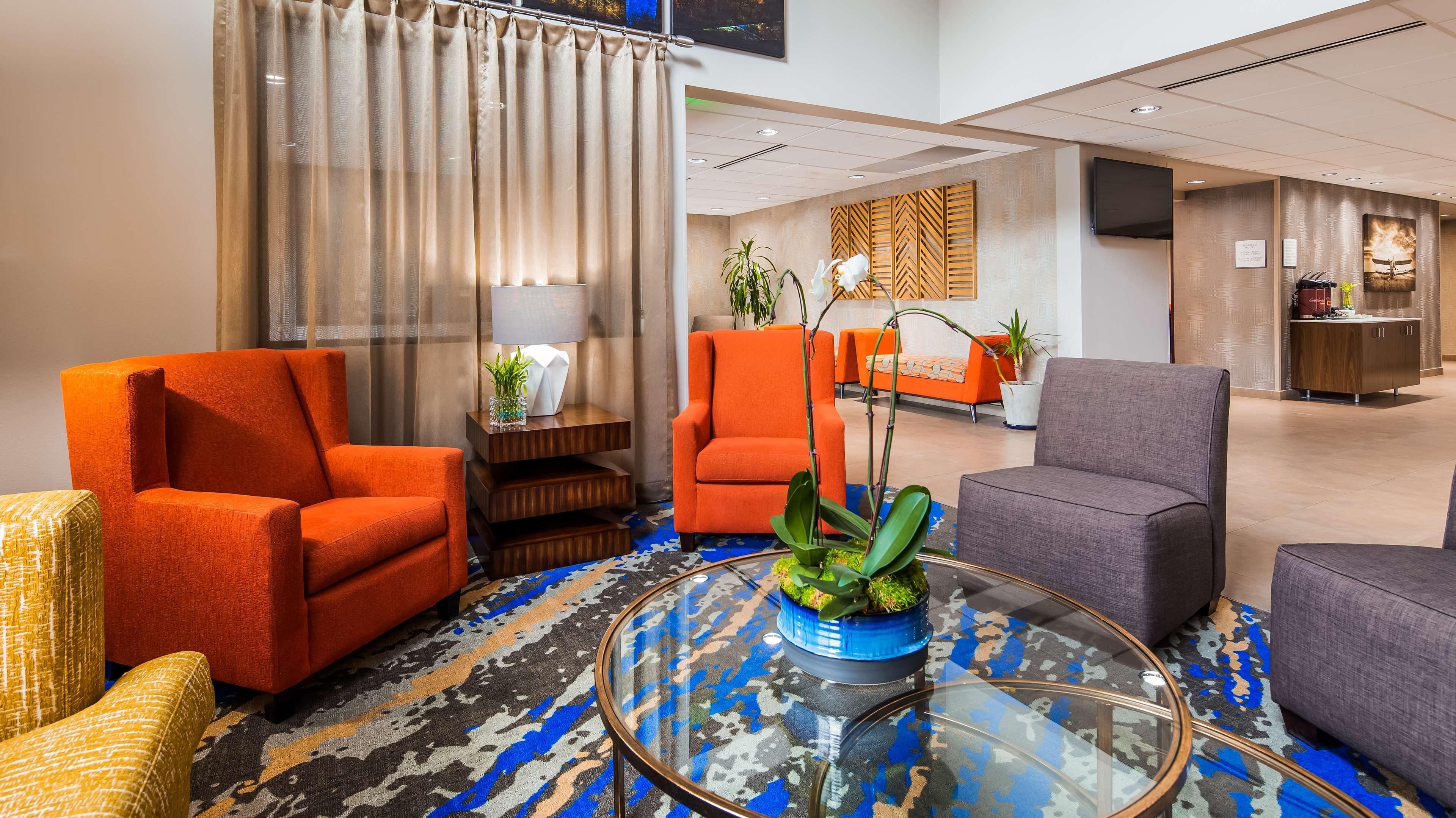 เบสต์ เวสเทิร์น พลัส เอ็กเซคคิวทีฟ โฮเต็ล แอนด์ สวีท Hotel ซัลเฟอร์ ภายนอก รูปภาพ