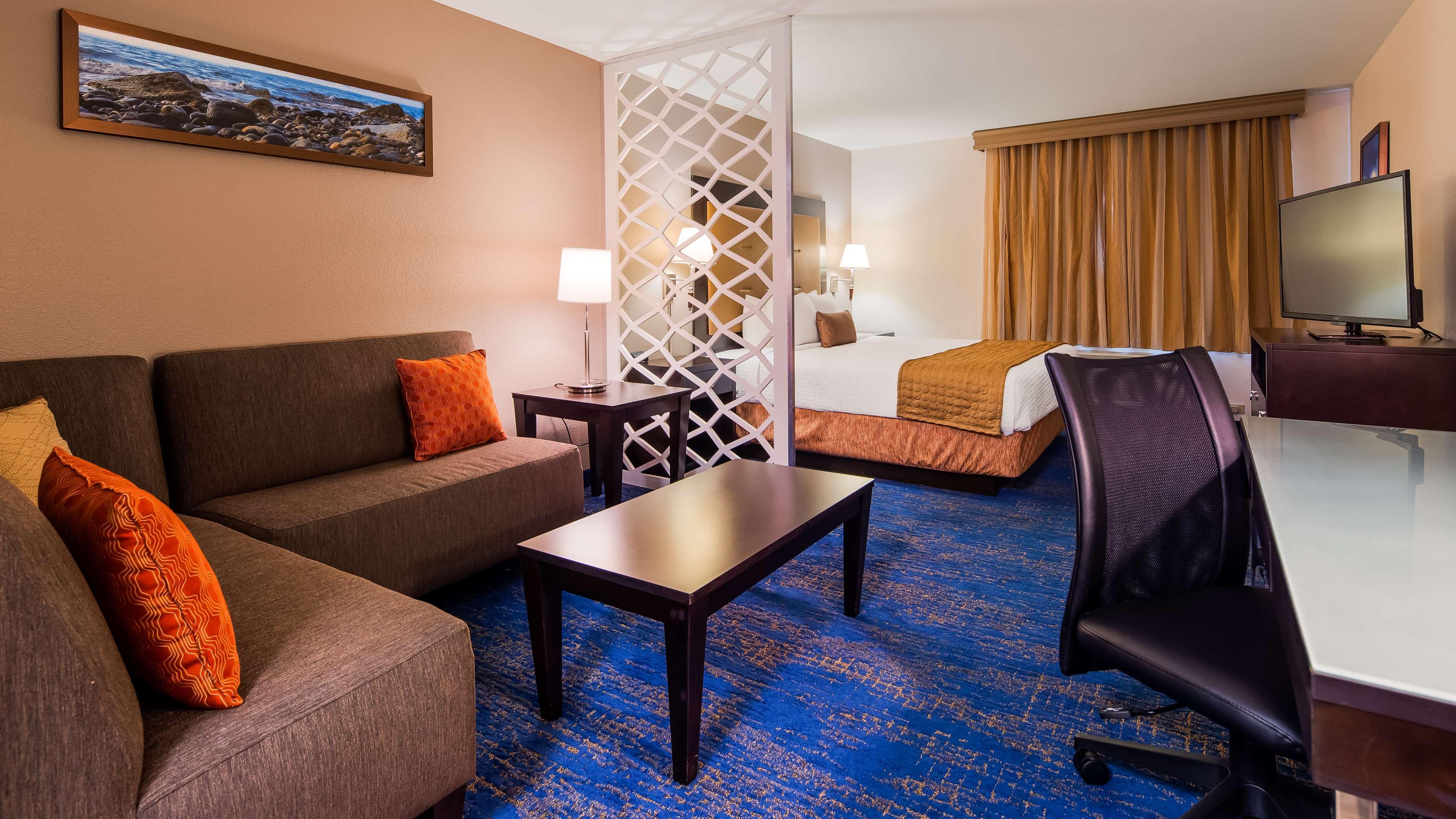 เบสต์ เวสเทิร์น พลัส เอ็กเซคคิวทีฟ โฮเต็ล แอนด์ สวีท Hotel ซัลเฟอร์ ภายนอก รูปภาพ