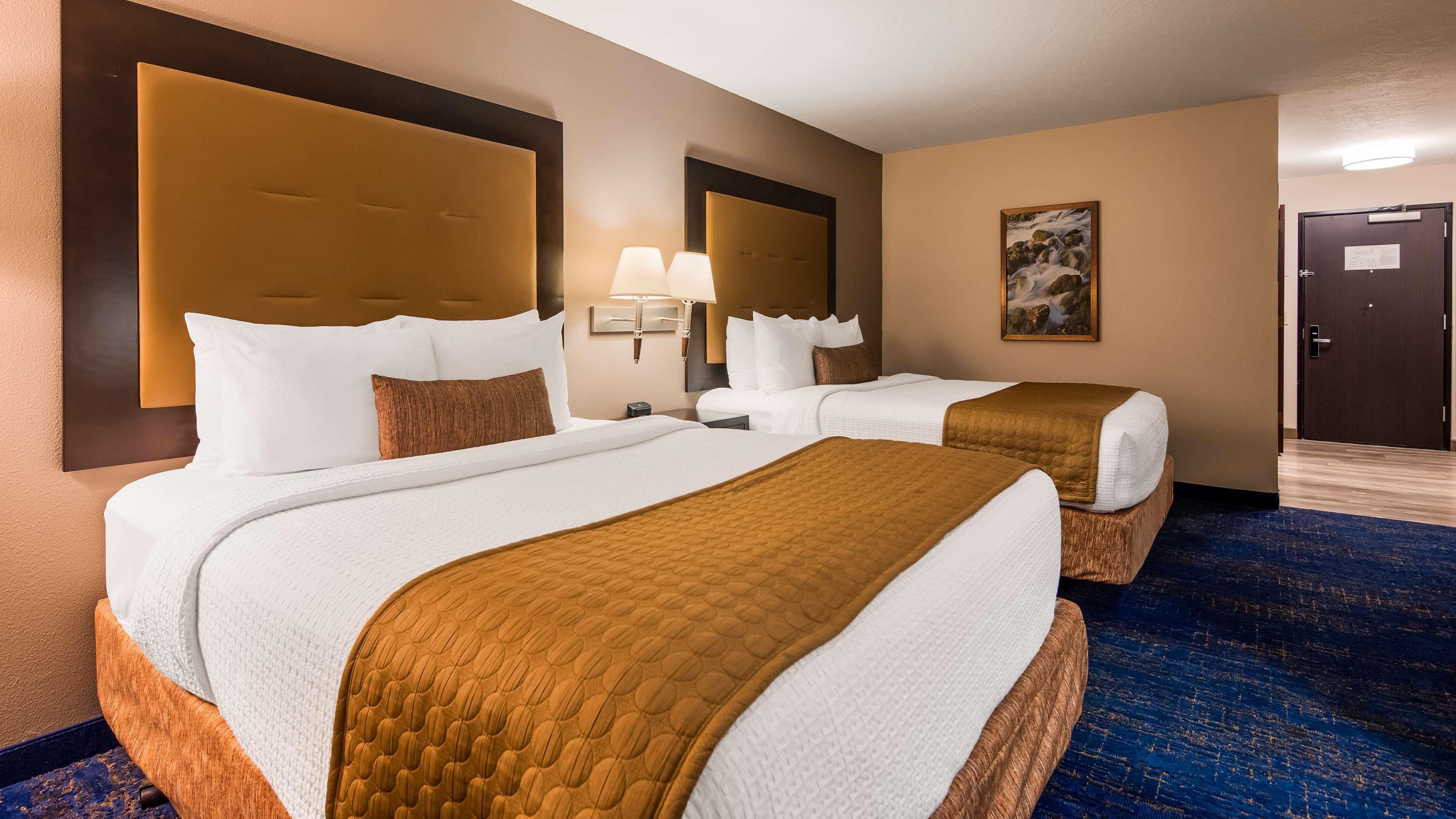 เบสต์ เวสเทิร์น พลัส เอ็กเซคคิวทีฟ โฮเต็ล แอนด์ สวีท Hotel ซัลเฟอร์ ภายนอก รูปภาพ