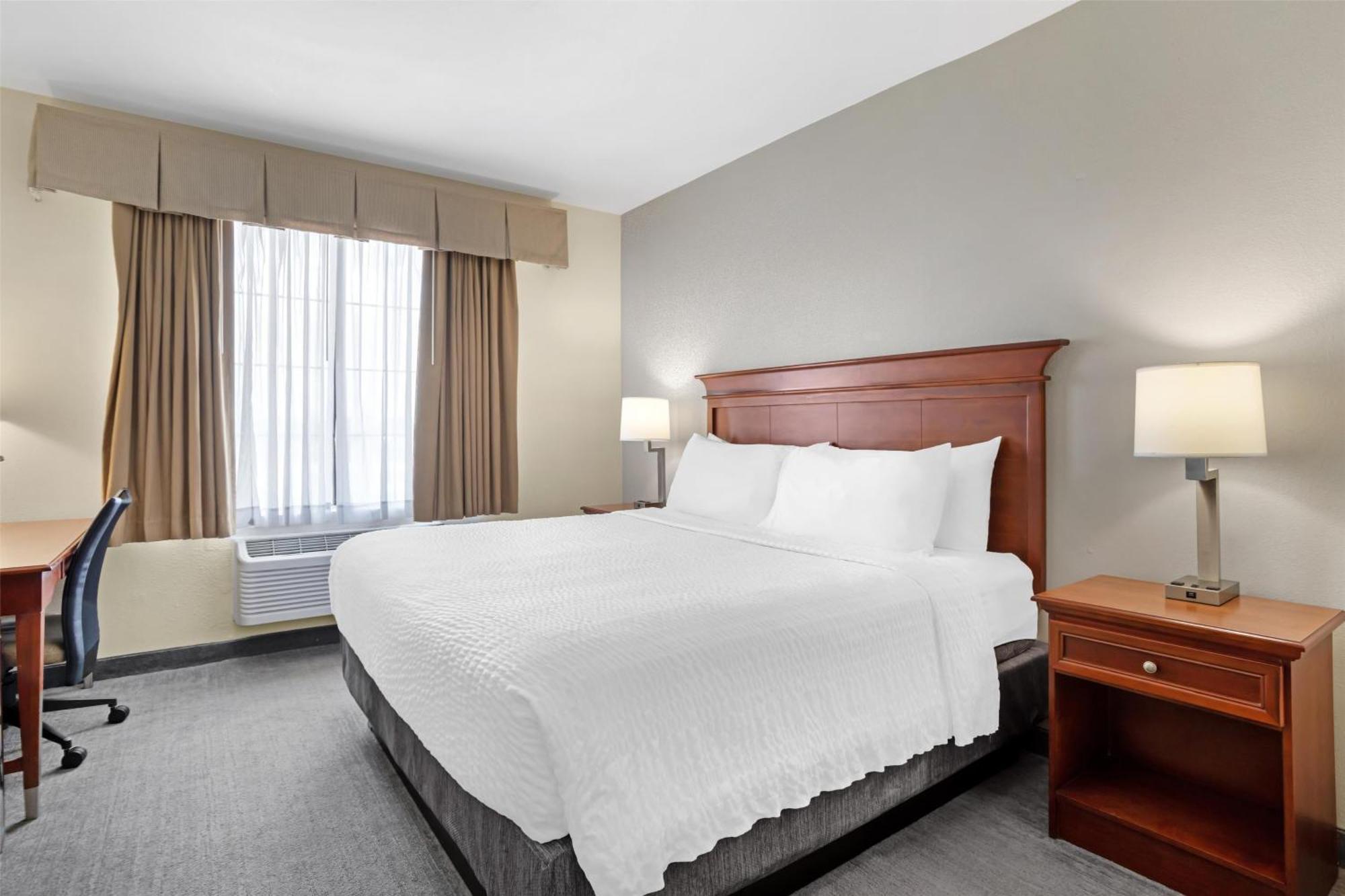 เบสต์ เวสเทิร์น พลัส เอ็กเซคคิวทีฟ โฮเต็ล แอนด์ สวีท Hotel ซัลเฟอร์ ภายนอก รูปภาพ